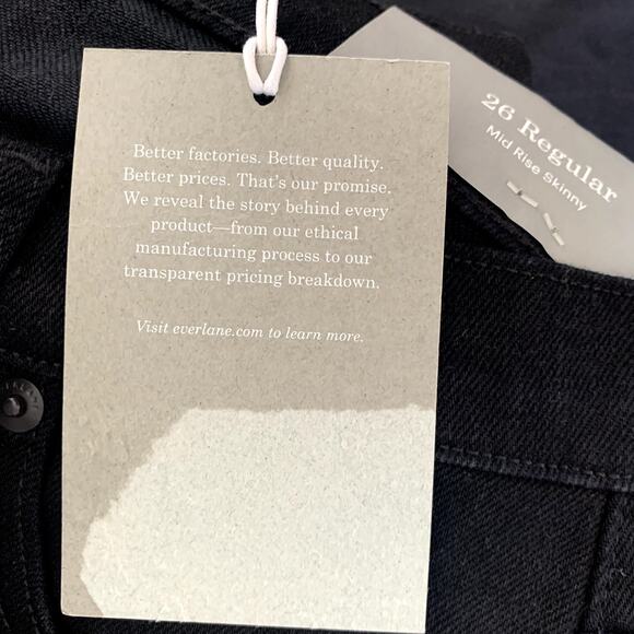 NWT Everlane Mid Rise Skinny Jean in Black - Picture 11 of 14